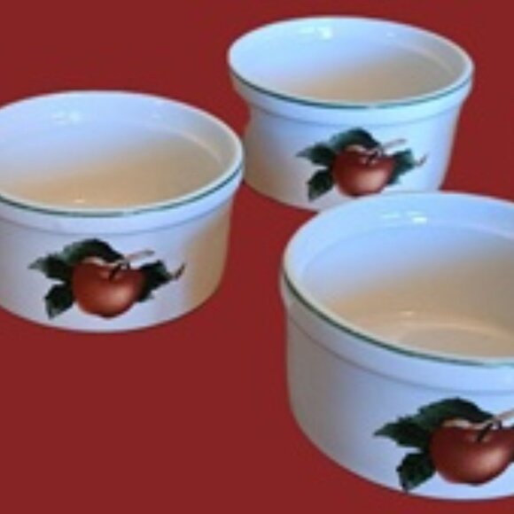 Individual Apple Souffle Cups/Ramekins - Picture 4 of 7